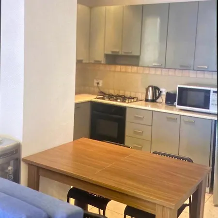 公寓 Cozy 2-bed By The Kings Avenue Mall Paphos