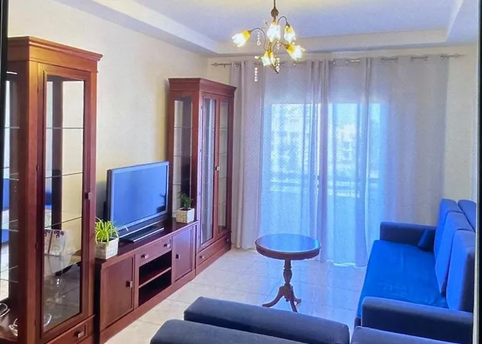 Apartmán Cozy 2-bed By The Kings Avenue Mall