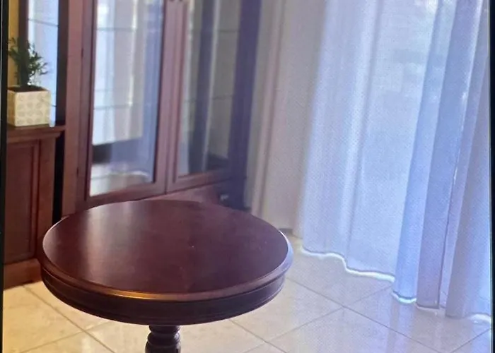 Apartmán Cozy 2-bed By The Kings Avenue Mall *